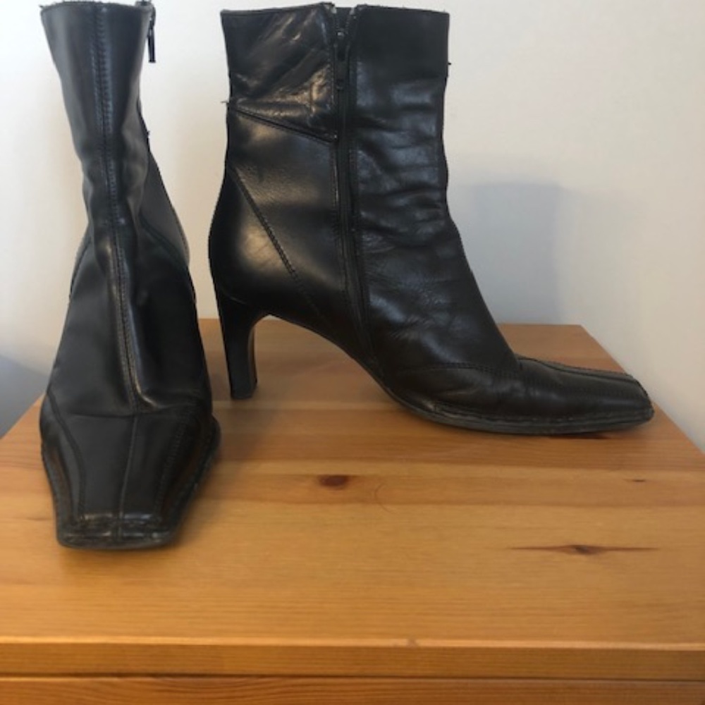 Black Leather Boots size 39